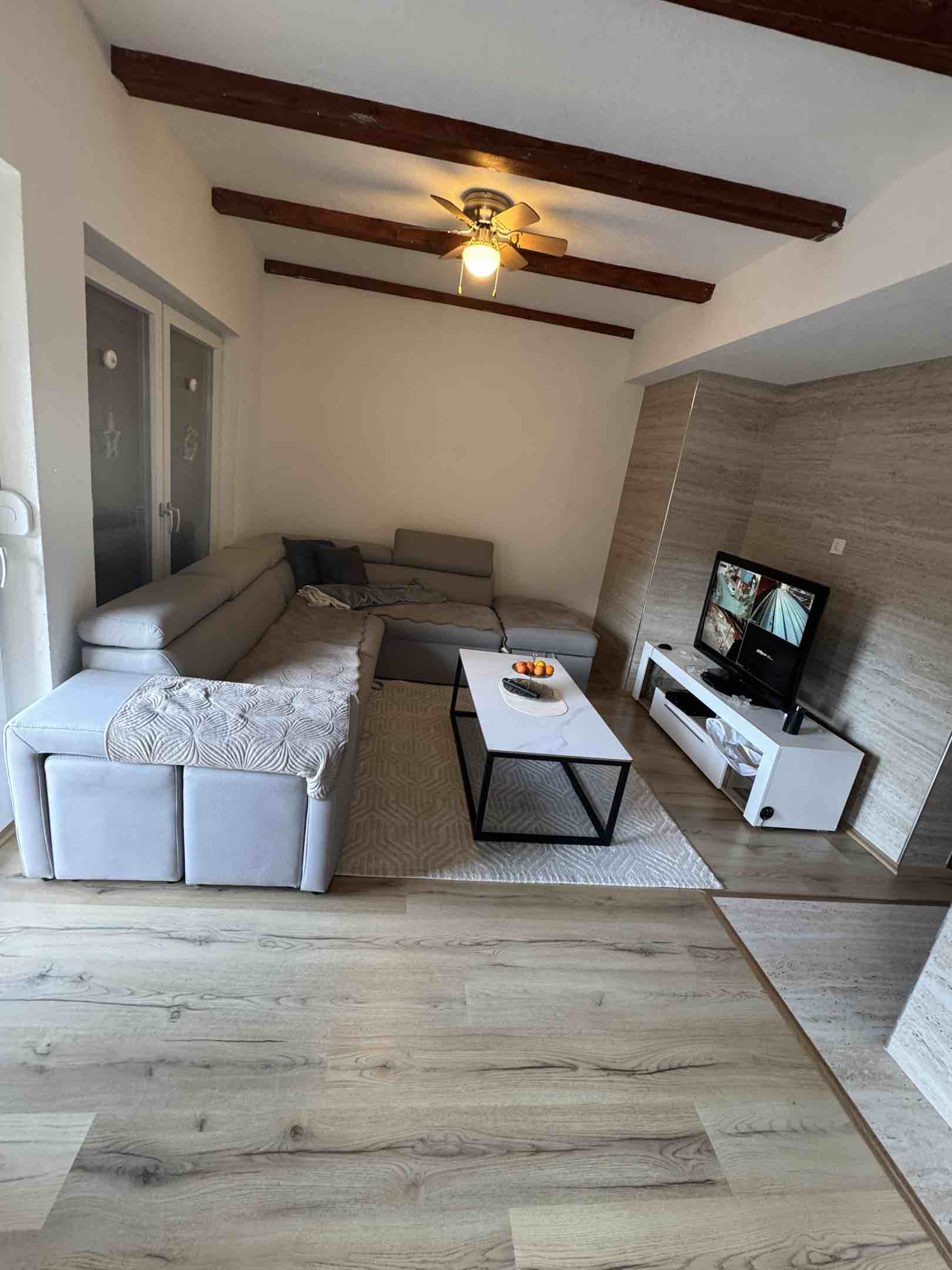 Villa Aurora villë në Kosovë