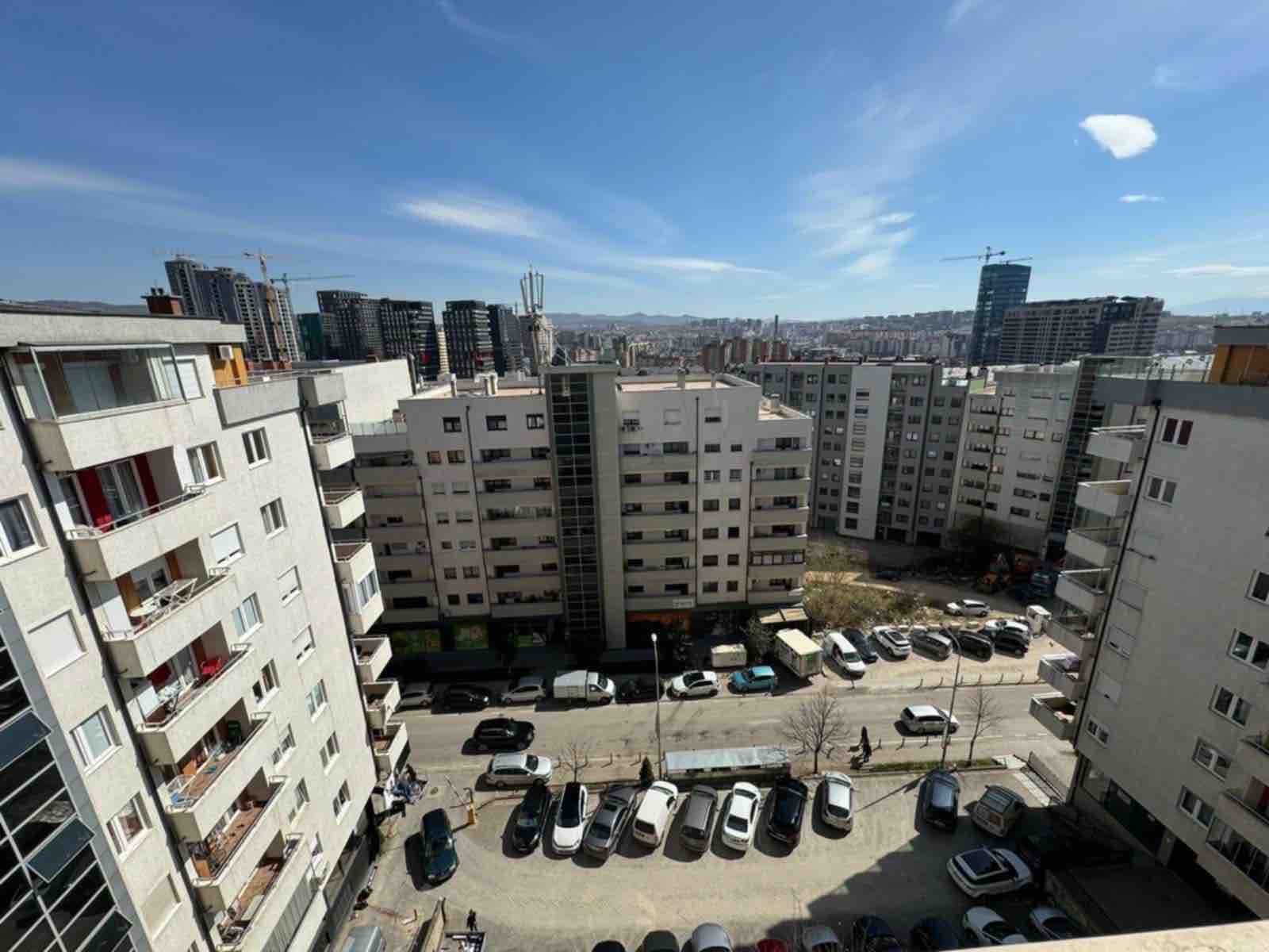 BANESE ME QIRA NE DRAGODAN banesë/apartment në Prishtinë