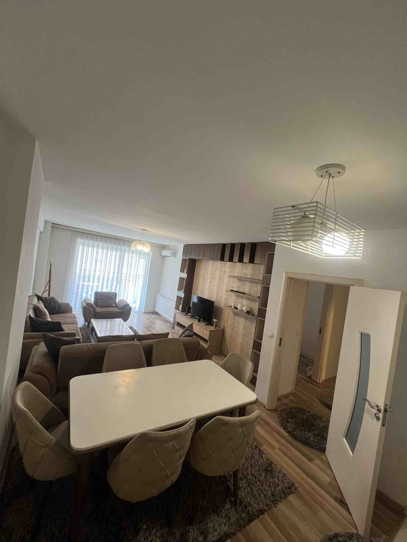 Banese me qera banesë/apartment në Fushë Kosovë