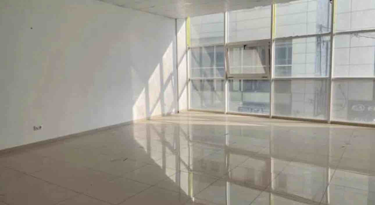 Lokal / Zyre me qera ne Ferizaj, Rr. Vellezerit Gervalla lokal në Ferizaj