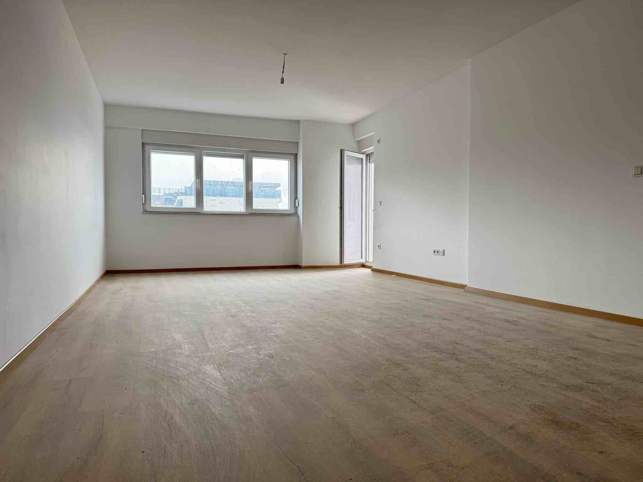 Banesë 3 dhomshe në Shitje - Rr. Sali Çeku banesë/apartment në Ferizaj