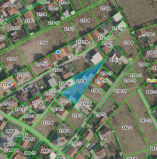Shitet Parcela Me Shtepi Ne Ferizaj tokë në Ferizaj