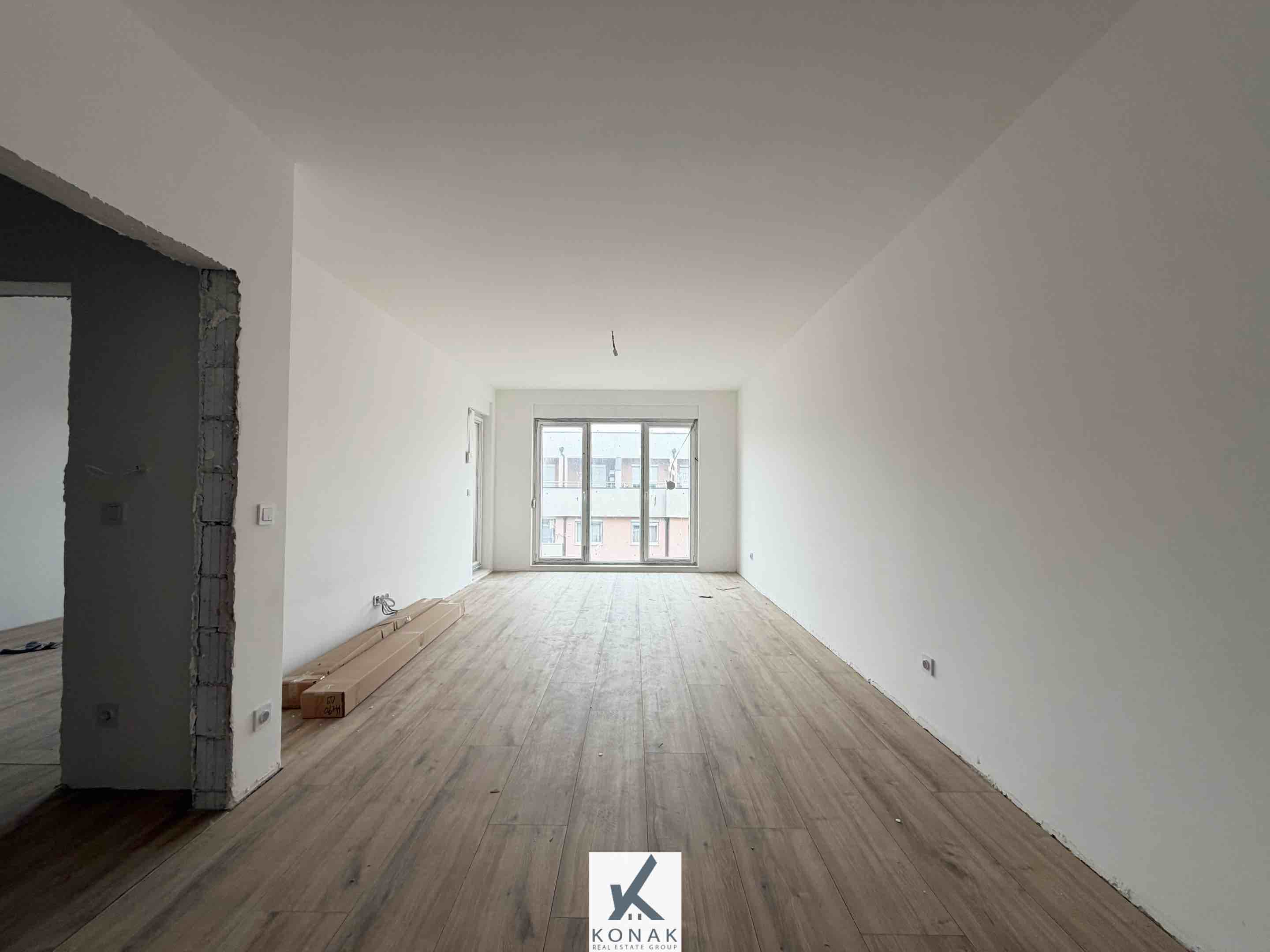 Shitet Banesa 1+1 ne lagjen Eliza Fushe Kosove banesë/apartment në Fushë Kosovë