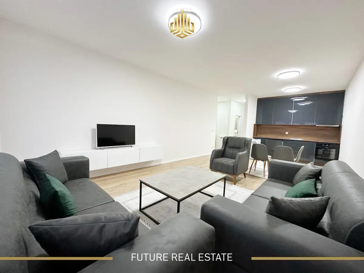 Banesa me QIRA/92m2 banesë/apartment në Kalabria