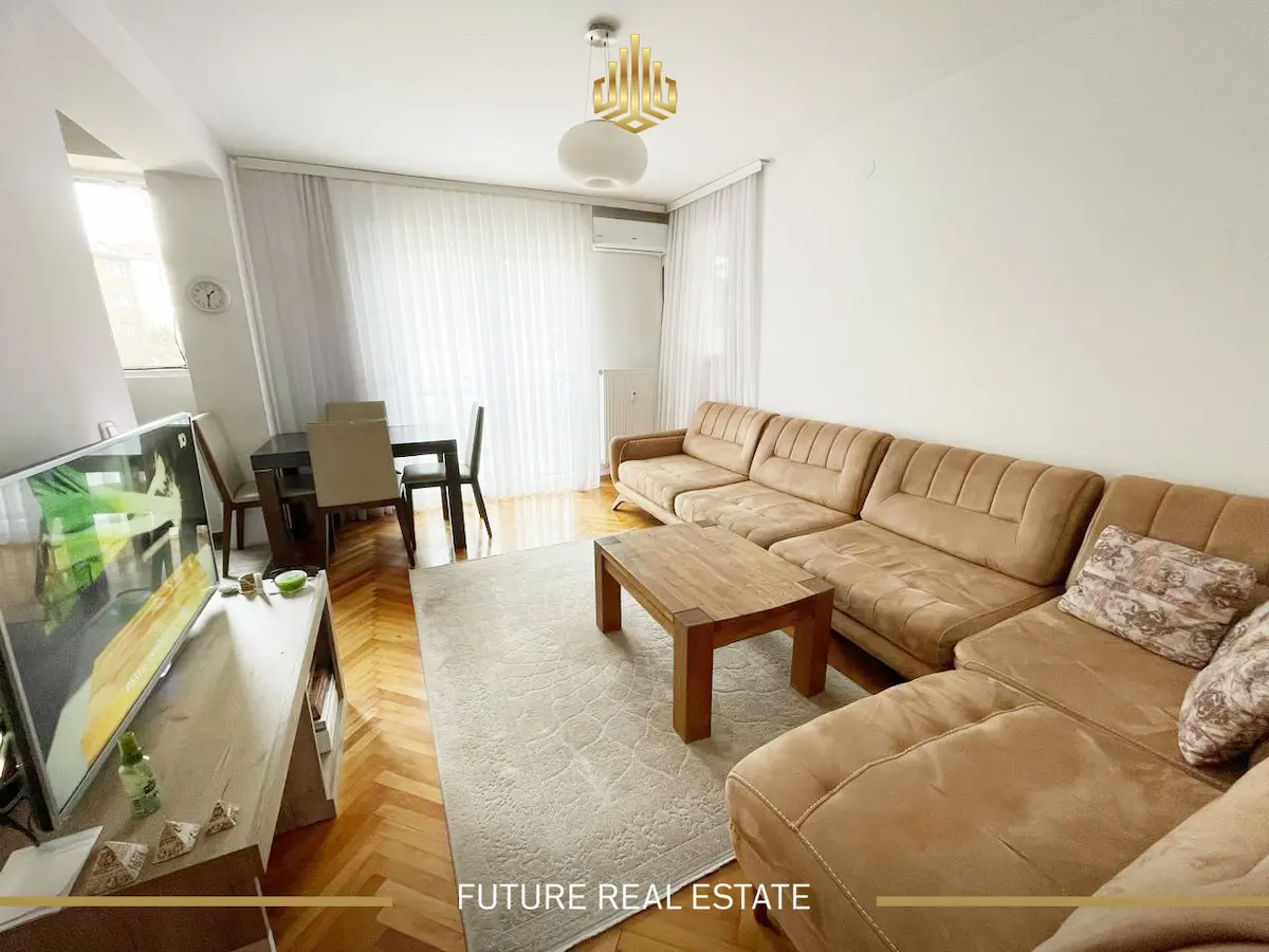 Banesa me QIRA/70m2 banesë/apartment në Ulpianë
