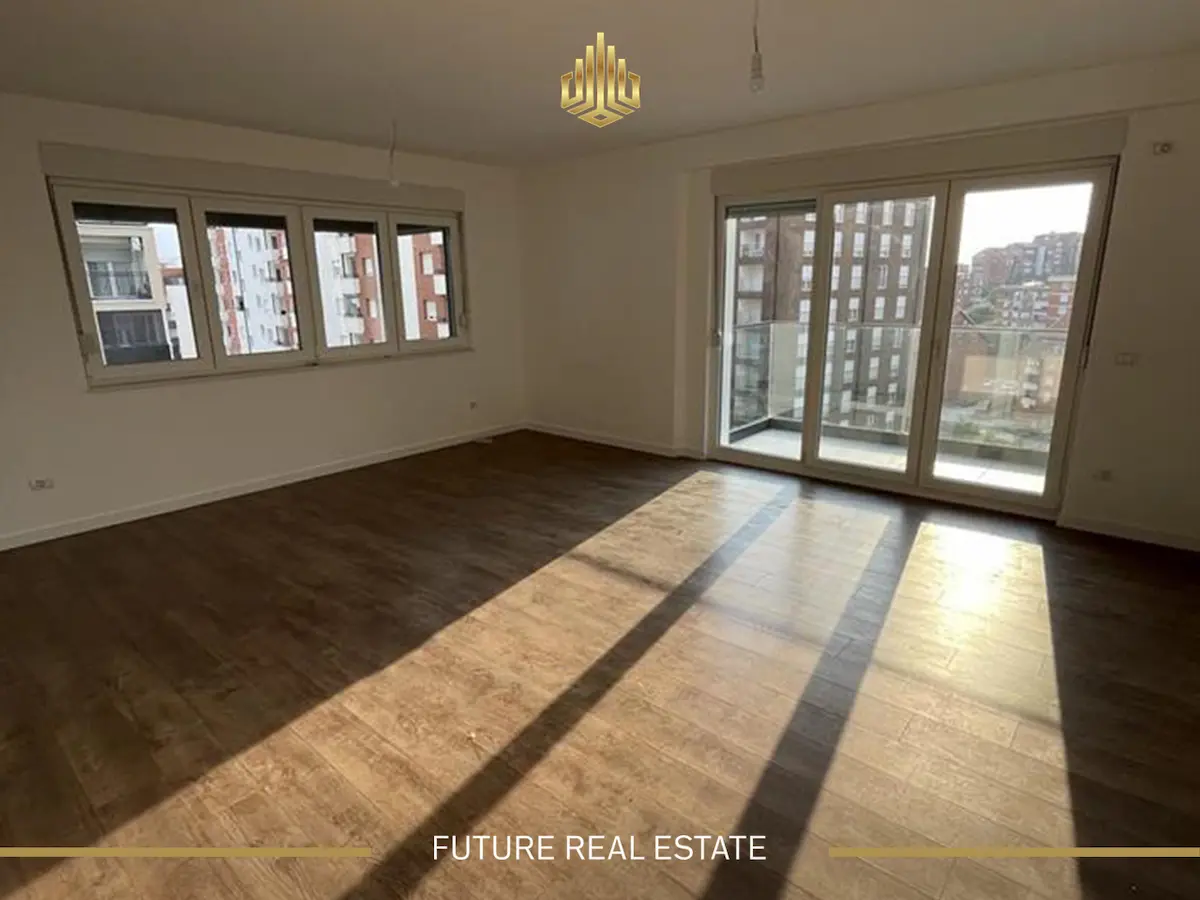 Banesa me QIRA/98m2 banesë/apartment në Rruga B