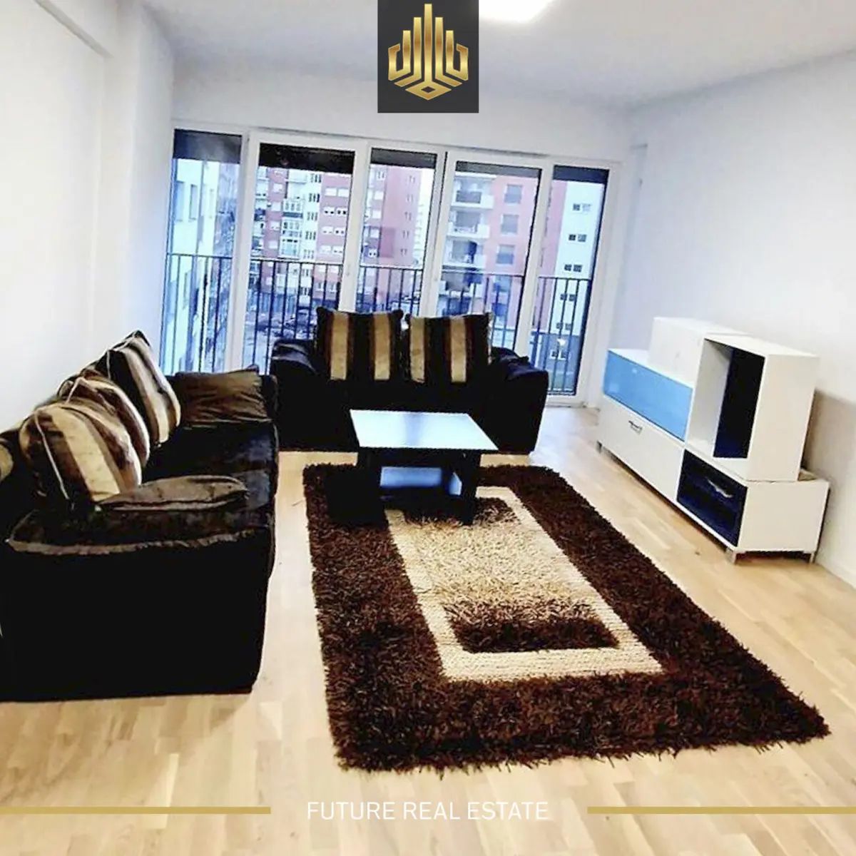 Banesa me QIRA/94m2 banesë/apartment në Lagjja e Spitalit