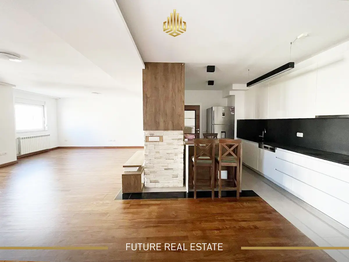 Banesa me QIRA/176m2 banesë/apartment në Rruga B
