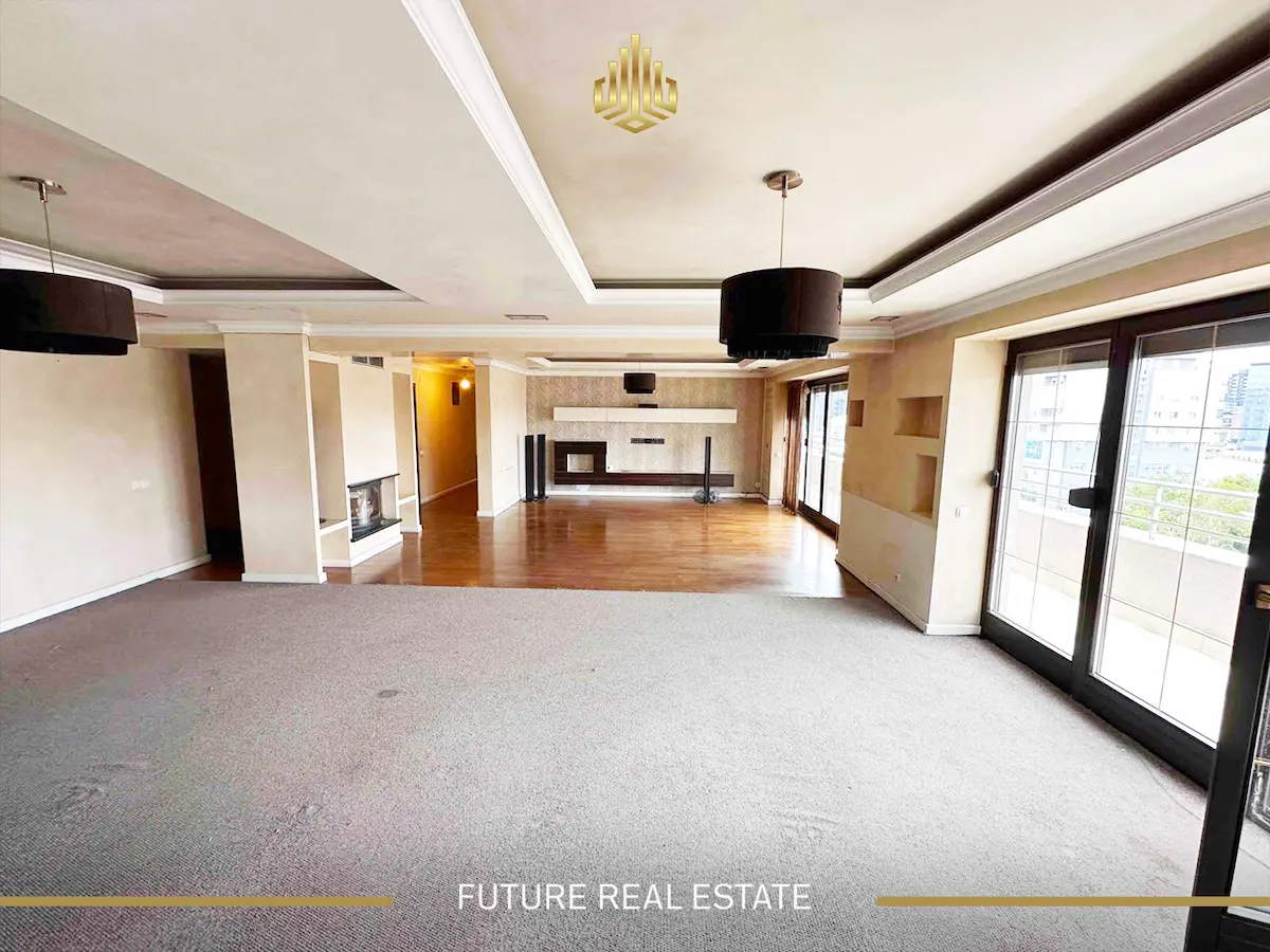Penthouse me QIRA/250m2 banesë/apartment në Pejton
