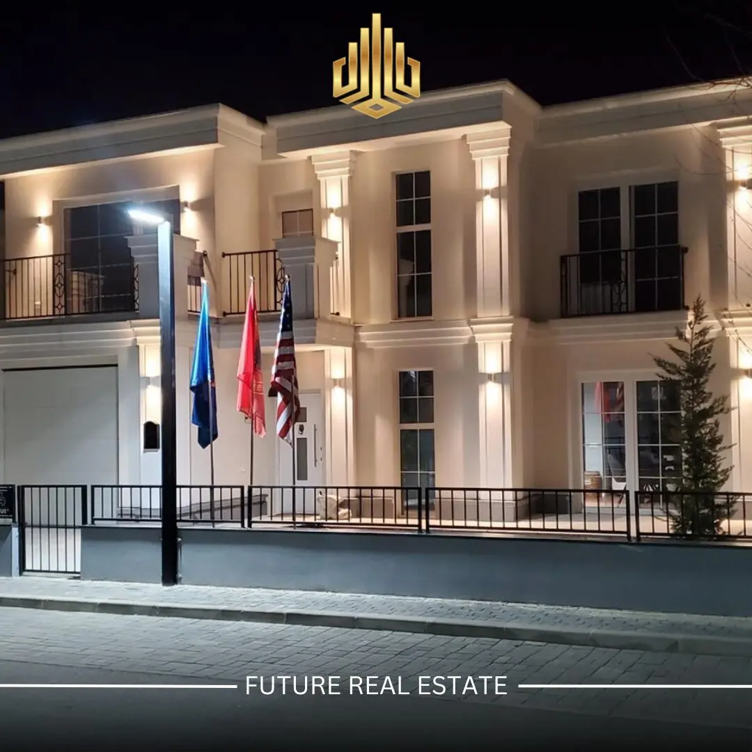 Shtëpia në SHITJE/350m2 shtëpi në Çagllavicë