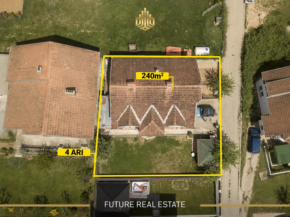 Shtëpia në SHITJE/240m2 shtëpi në Matiçan