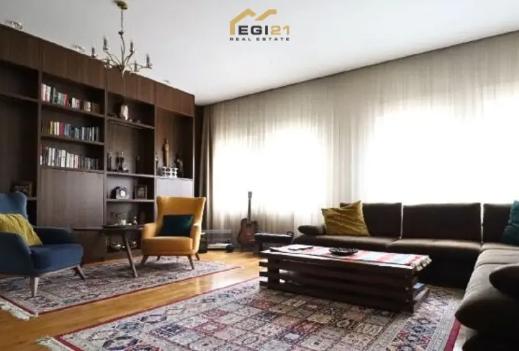 Banesë 192 m² për QIRA, Bregu i Diellit banesë/apartment në Bregu i Diellit