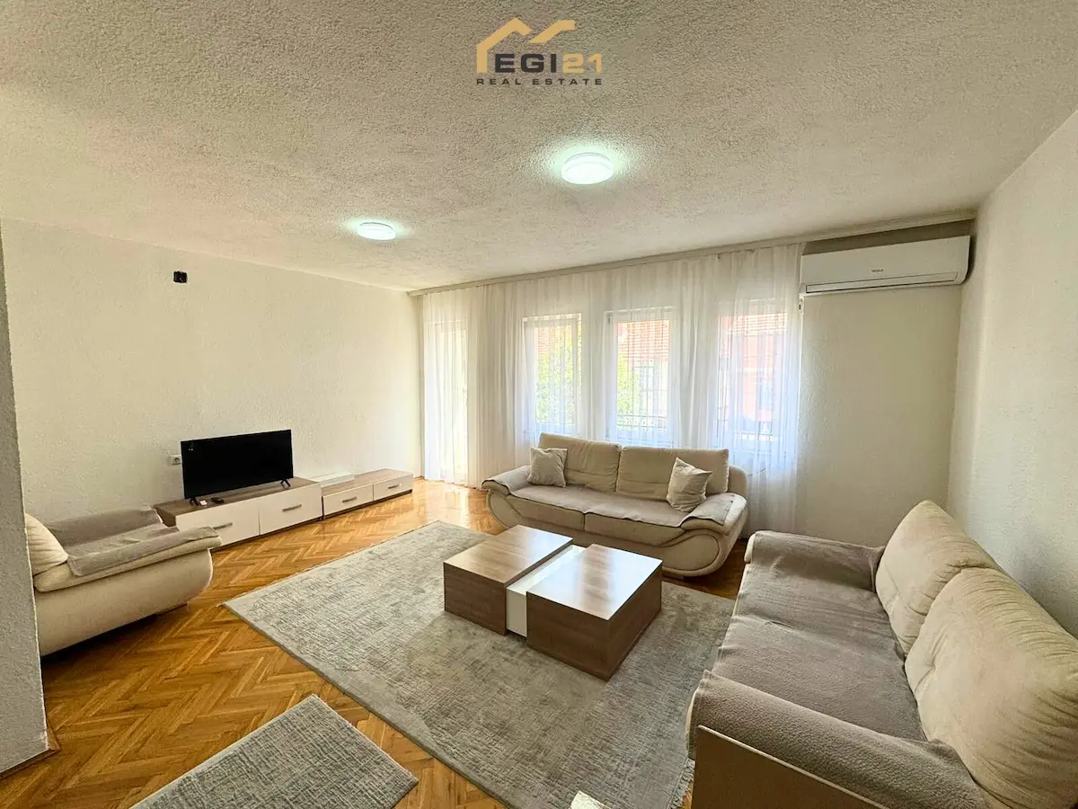 Banesë 98 m² për QIRA, Aktash banesë/apartment në Aktash