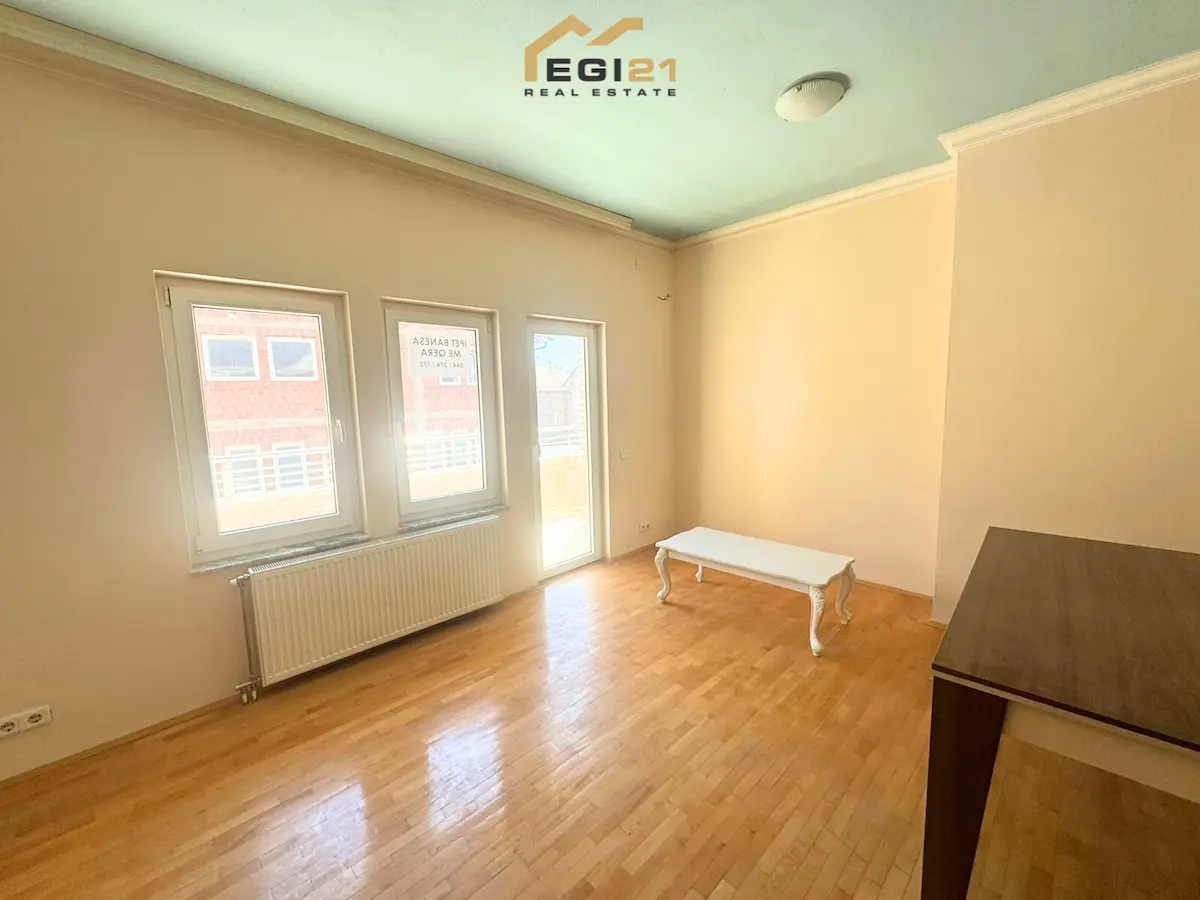 Banesë 85 m² për QIRA, Bregu i Diellit banesë/apartment në Bregu i Diellit
