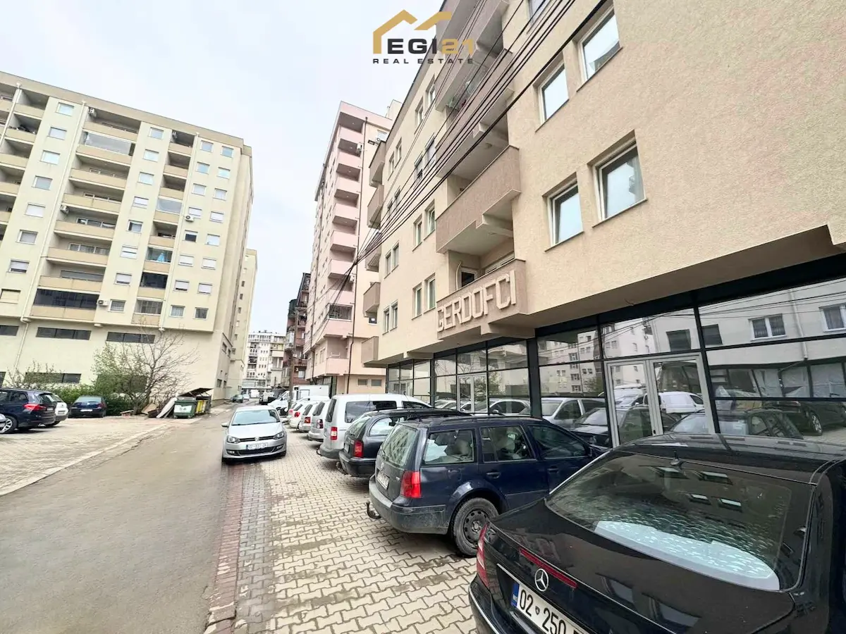 Lokal 250m² për QIRA, në Fushë Kosovë lokal në Fushë Kosovë