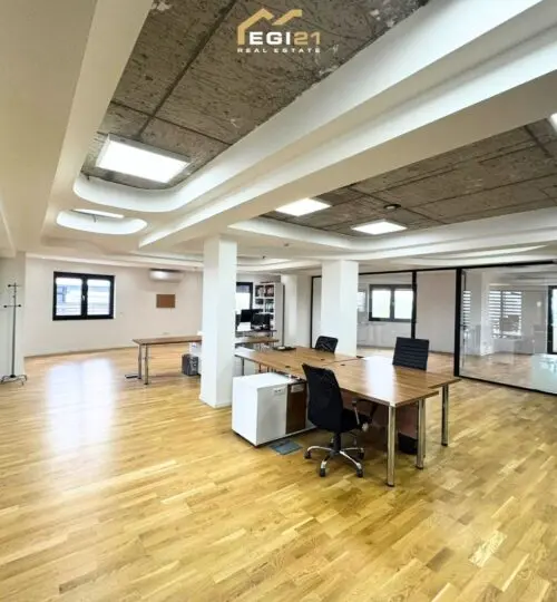 Zyre 118m² për QIRA, Qendër zyre në Prishtinë