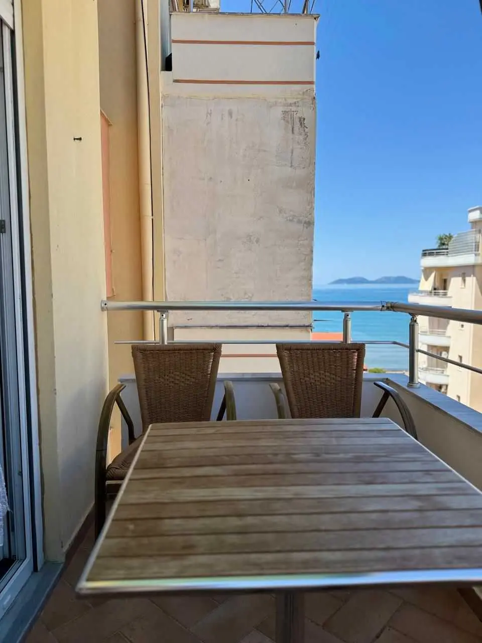 Apartamente Vlorë banesë/apartment në Qendër-Librazhd