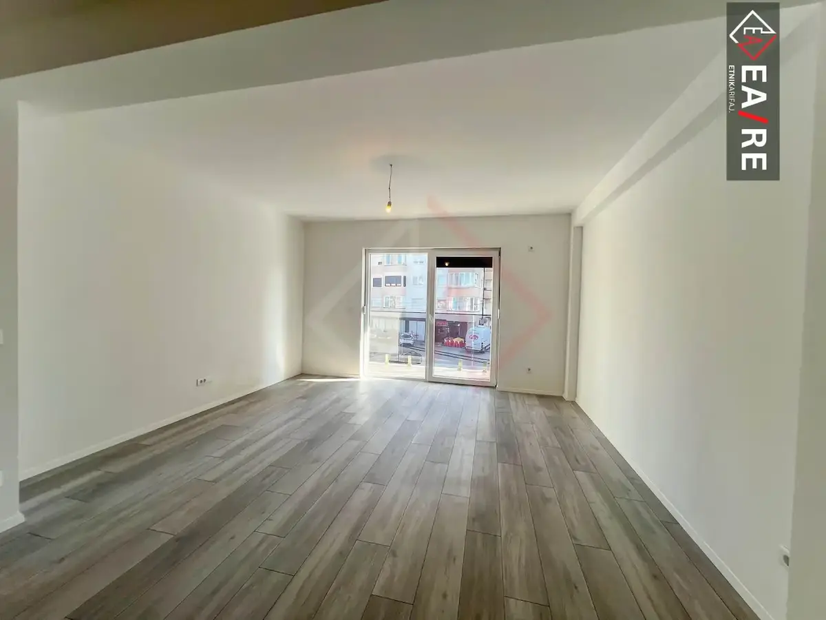 BANESË ME QIRA NË RRUGËN C banesë/apartment në Prishtinë