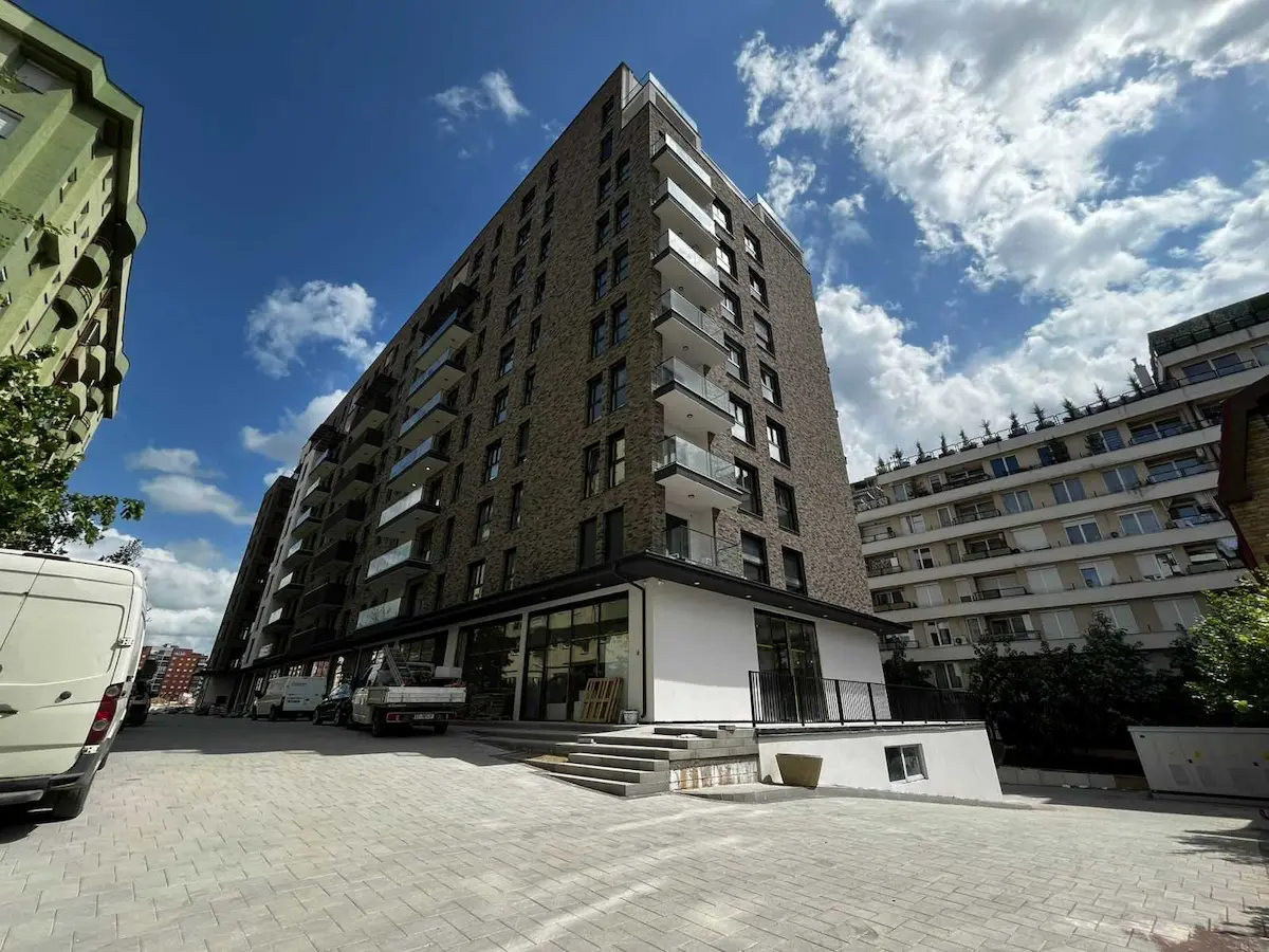 Banesë me qera 3 dhoma gjumi – Mati 1 banesë/apartment në Mati 1