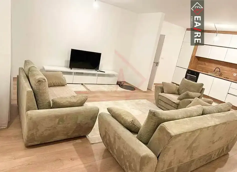 BANES ME QIRA NE FUSHE KOSOVE banesë/apartment në Fushë Kosovë