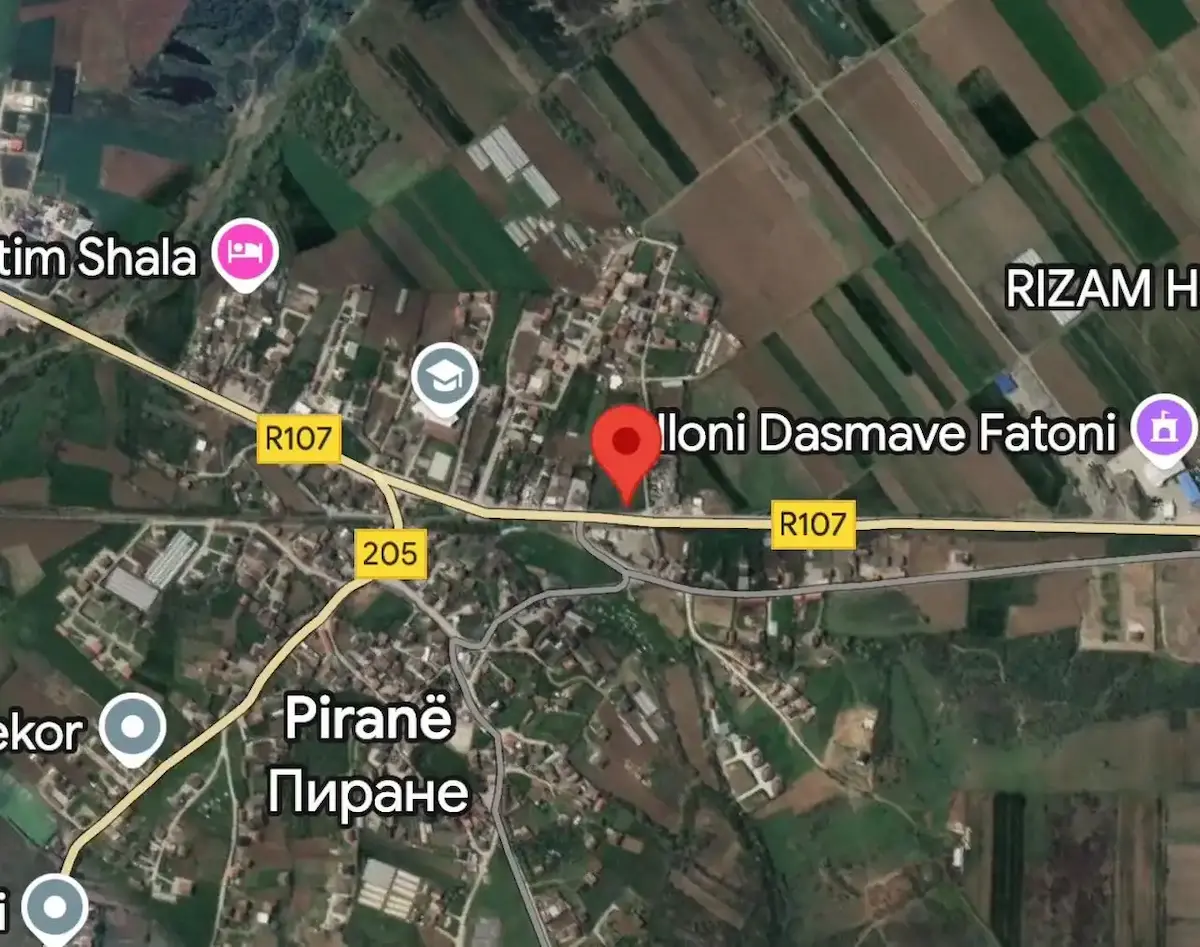 TOKE ME QIRA NE RRUGEN PRIZREN-GJAKOVE tokë në Prizren