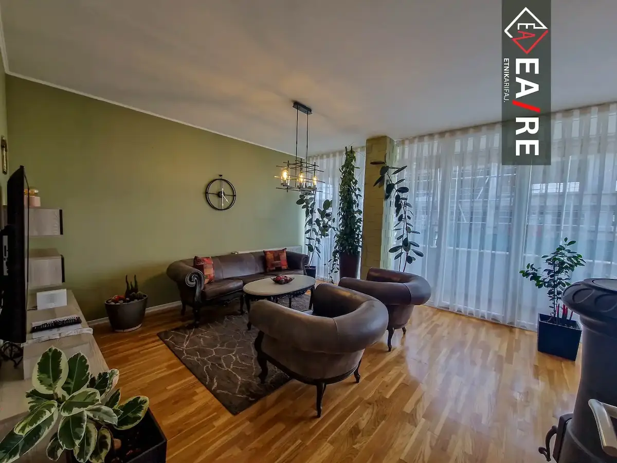 PENT-HOUSE DUPLEX ME QIRA NË AKTASH! banesë/apartment në Prishtinë