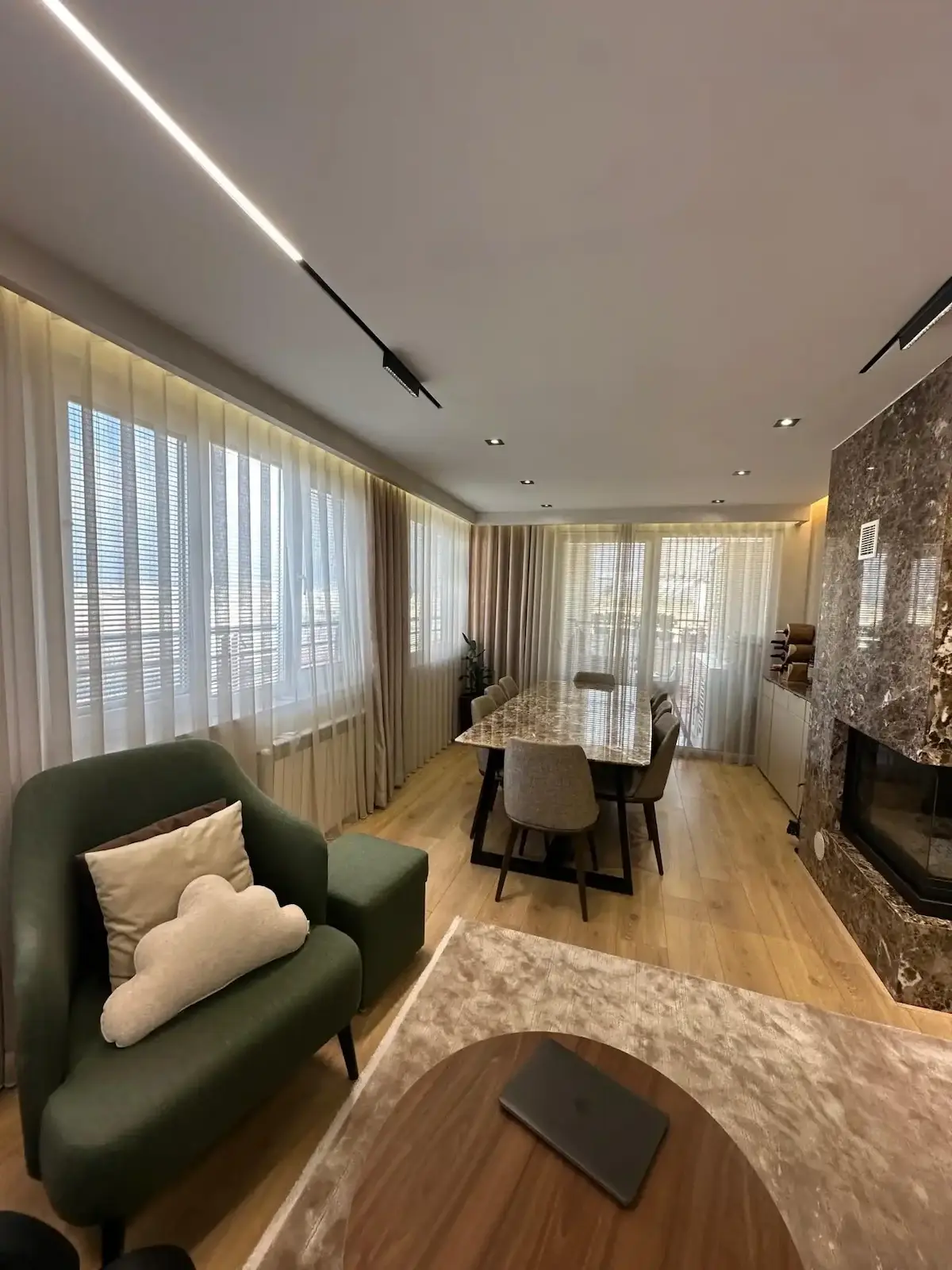Shitet Super Duplex ne Tirane – Kompleksi “Vizion Plus” banesë/apartment në Tirana