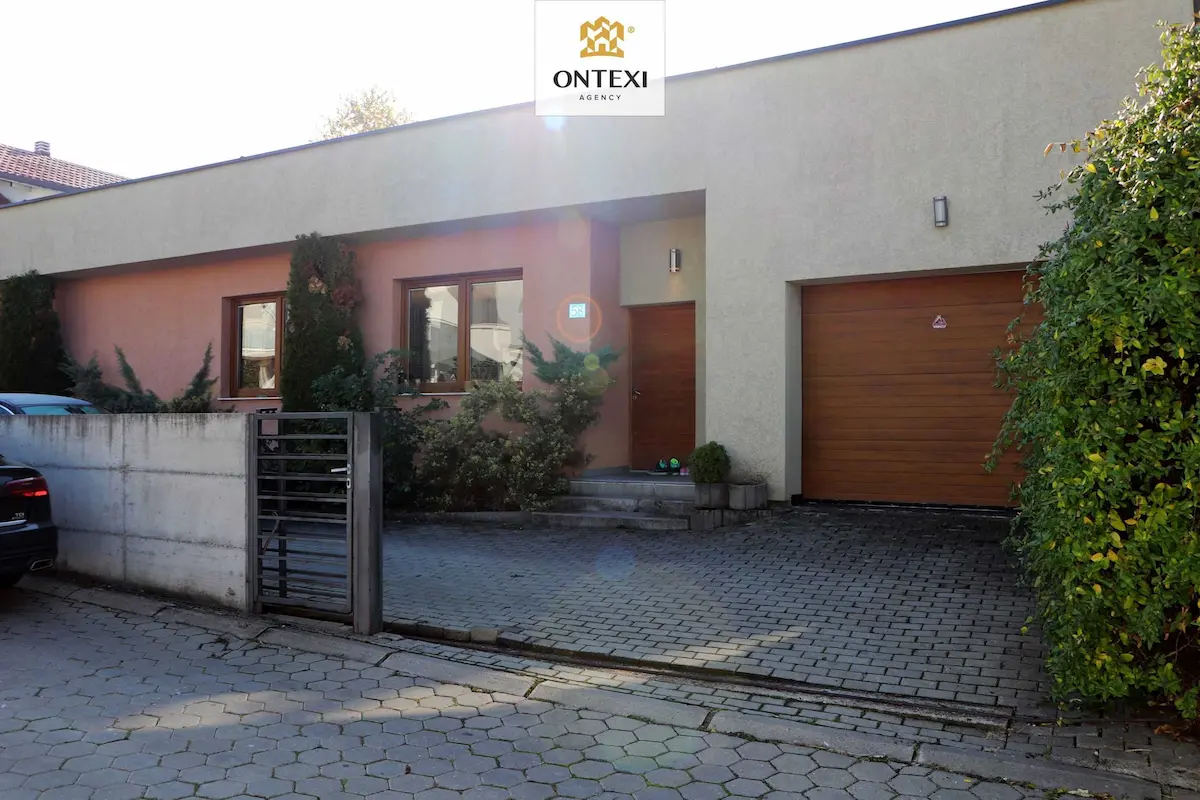 Shtëpi 249m² – Marigona 2 shtëpi në Çagllavica