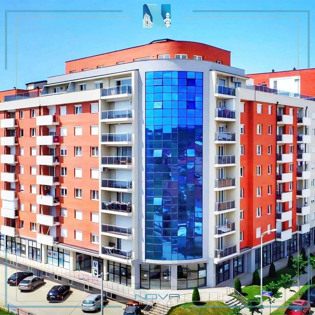 Banesa në shitje në lagjen Muharrem Fejza banesë/apartment në Matiçan