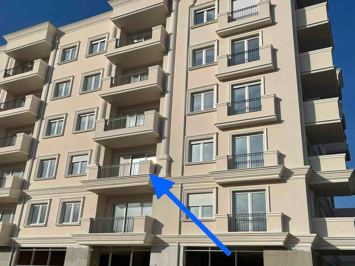 Banesë me Qira – Afate të Shkurta | Ndërtim i Ri në Kompleks banesë/apartment në Pejë