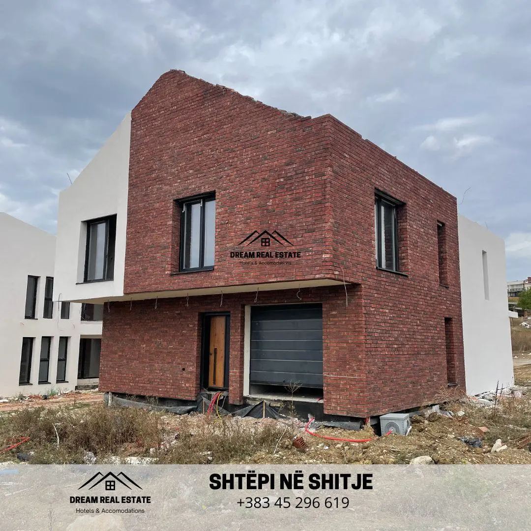 Shtëpi në shitje 385m² në lagjën ‘Washington Residence’ në Arbëri, Prishtinë. shtëpi në Prishtinë