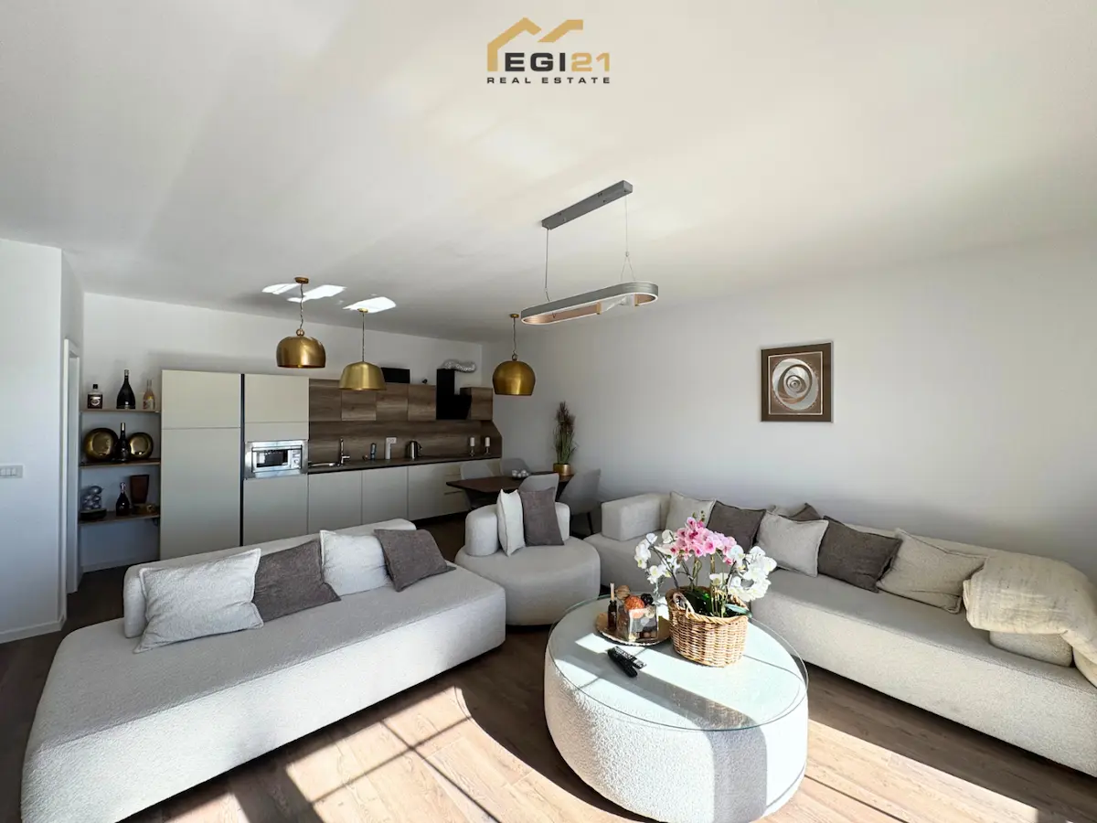 Banesë 91.71m² për SHITJE, Tophane banesë/apartment në Tophane