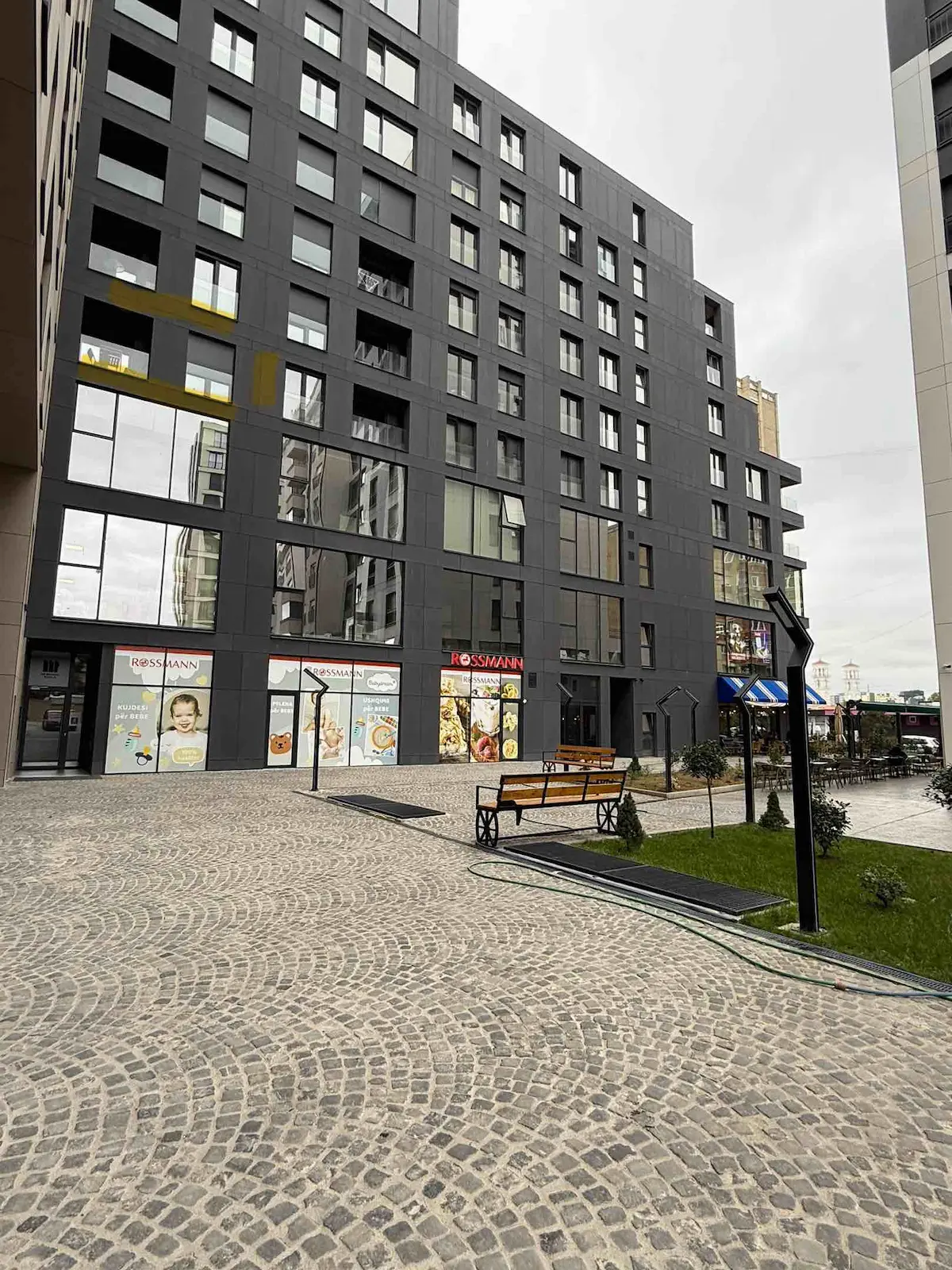 Banes me qira ditore-javore banesë/apartment në Prishtinë