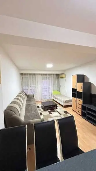 BANESË ME QIRA 1+1 NË LAGJEN E MUHAXHERËVE banesë/apartment në Prishtinë