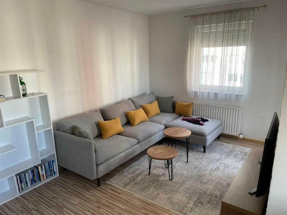 BANESË ME QIRA 2+1 NË LAKRISHTË banesë/apartment në Prishtinë