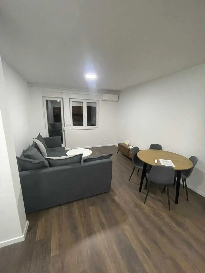 BANESË ME QIRA 1+1 NË MATIN 1 banesë/apartment në Prishtinë