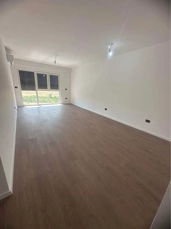 Banesë në #shitje në Prishtinën e Re banesë/apartment në Prishtinë