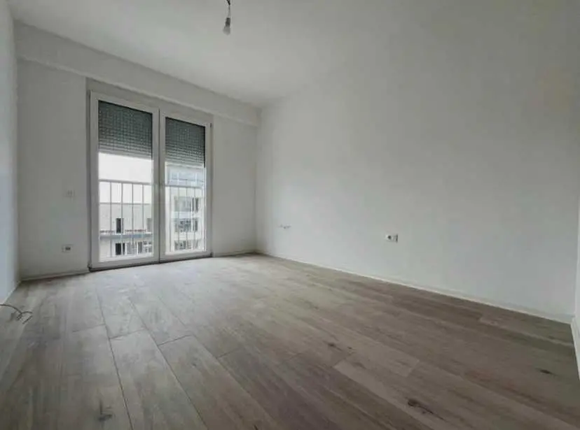 Banesë në #shitje në Veternik banesë/apartment në Fushë Kosovë