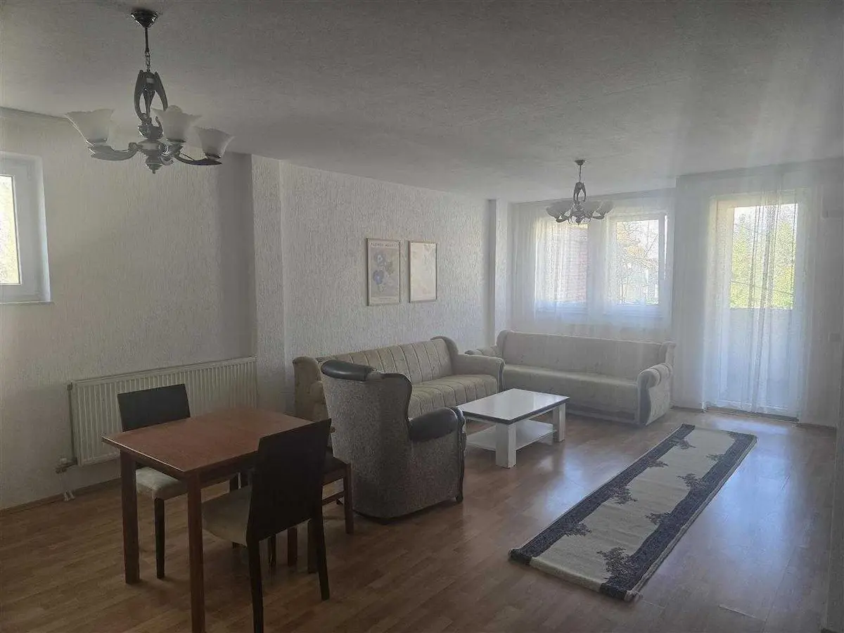 BANESË ME QIRA 2+1 NË BREGUN E DIELLIT banesë/apartment në Prishtinë