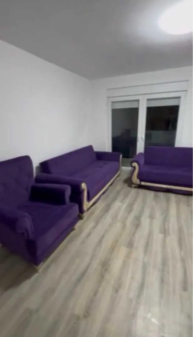 BANESË ME QIRA 1+1 NË FUSHË KOSOVË banesë/apartment në Prishtinë