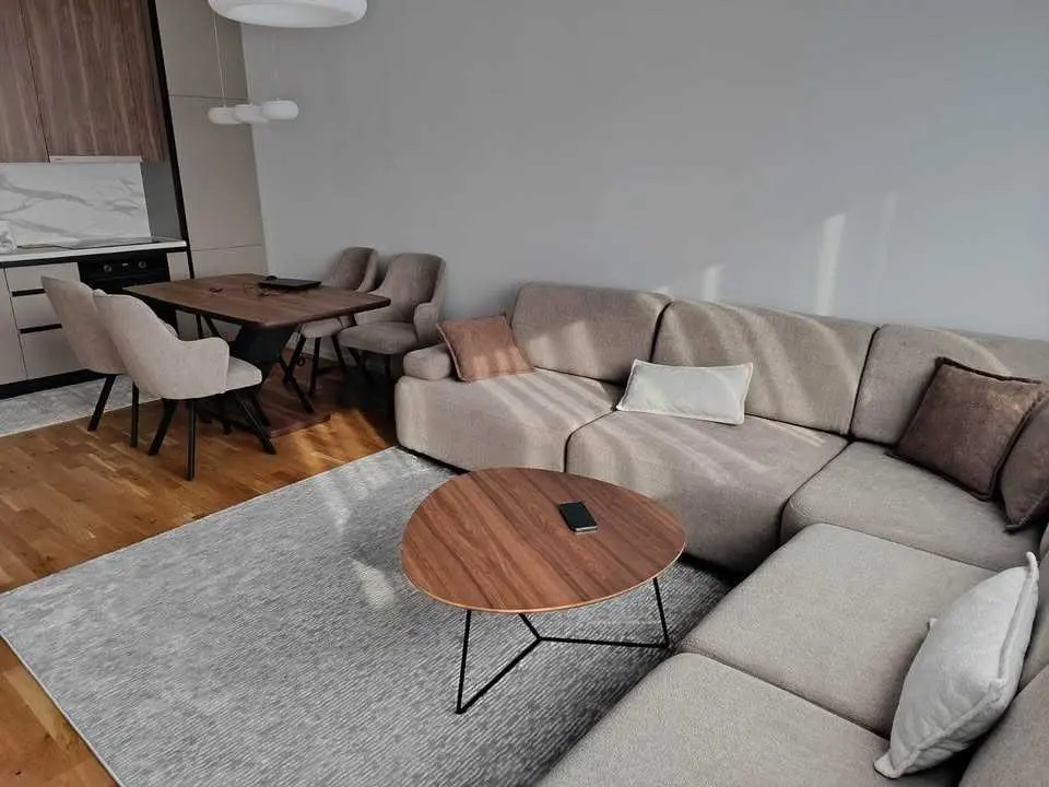 BANESË ME QIRA 2+1 NË MATIN 1 banesë/apartment në Prishtinë