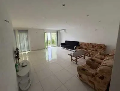 BANESË ME QIRA 3+1 NË MATIN 1 banesë/apartment në Prishtinë