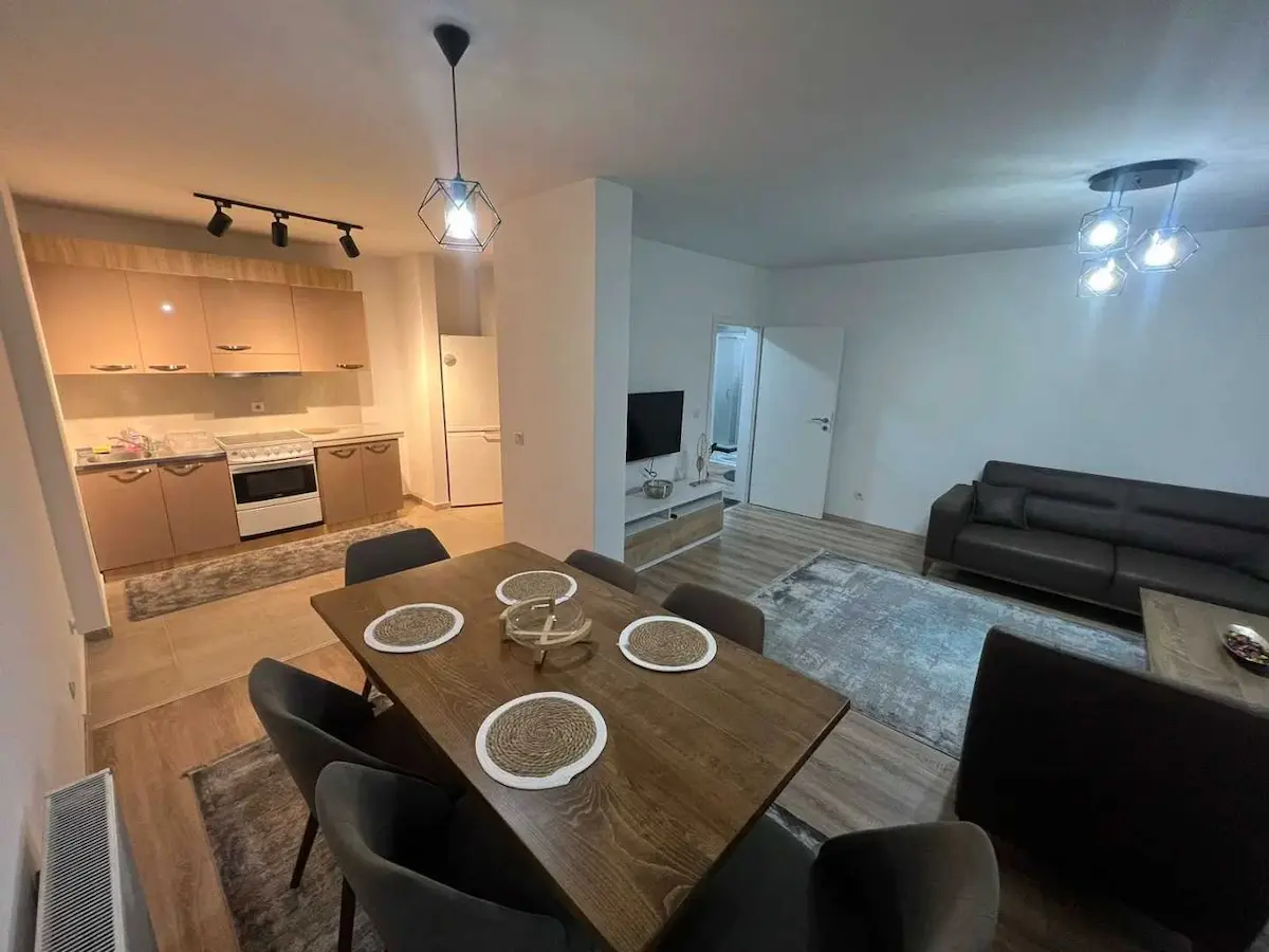 Banesë në #shitje në Lagjen e Muhaxherëve banesë/apartment në Prishtinë