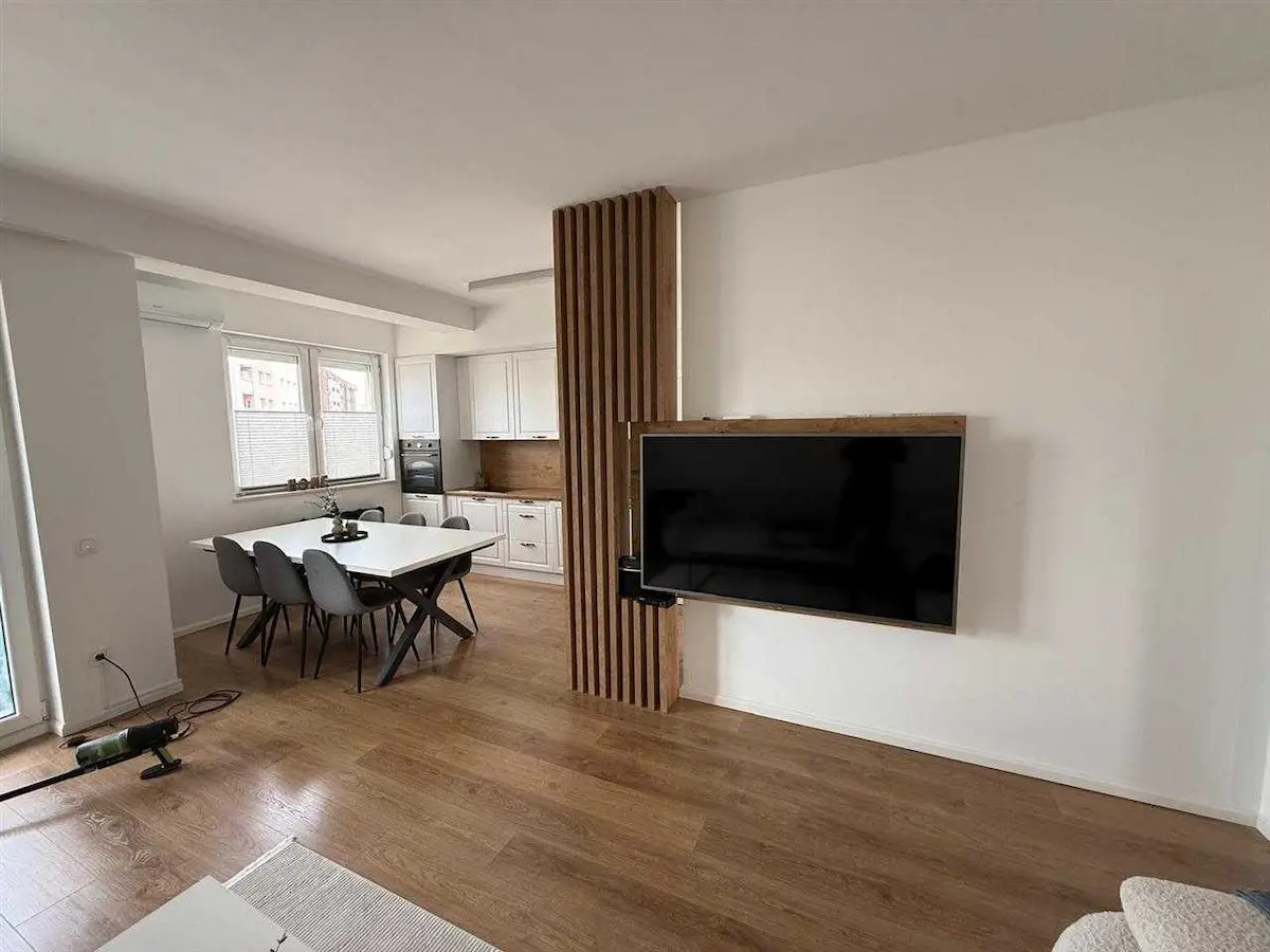 Banesë në #shitje në Rrugën C banesë/apartment në Prishtinë
