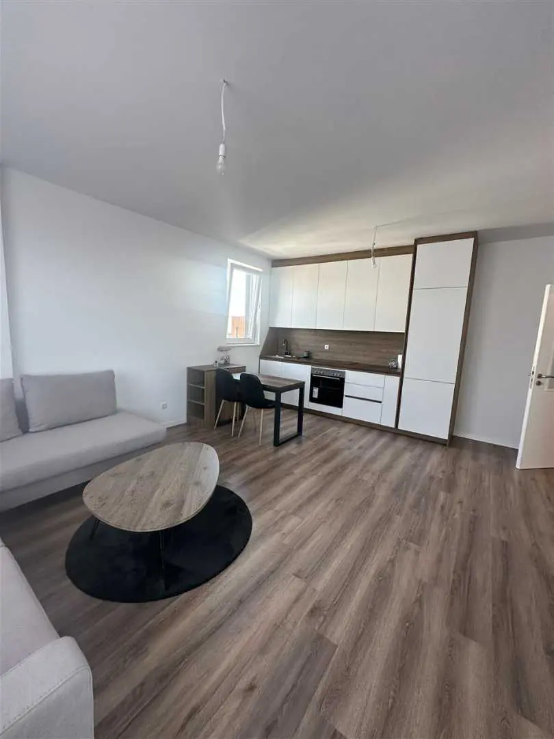 Banesë në #shitje në Fushë Kosovë banesë/apartment në Prishtinë