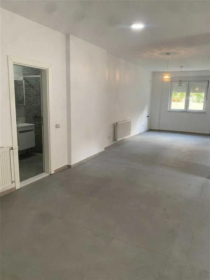 Banesë në #shitje në Rrugën B banesë/apartment në Prishtinë
