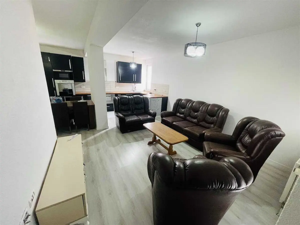 Banesë në #shitje në Rrugën B banesë/apartment në Prishtinë