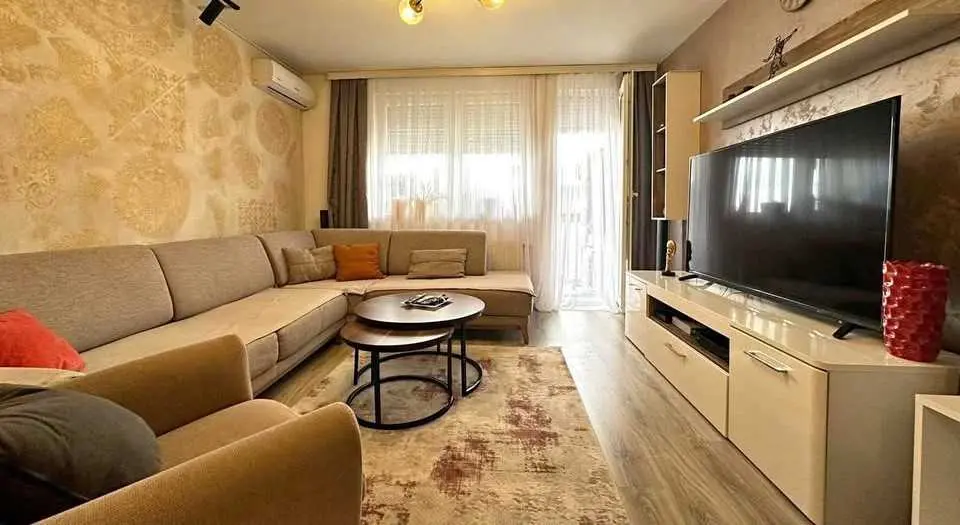 Banesë në #shitje në Fushë Kosovë banesë/apartment në Fushë Kosovë