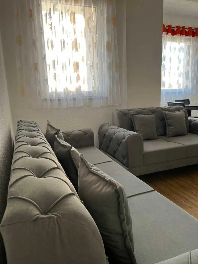 BANESË ME QIRA 2+1 NË MATIN 1 banesë/apartment në Prishtinë