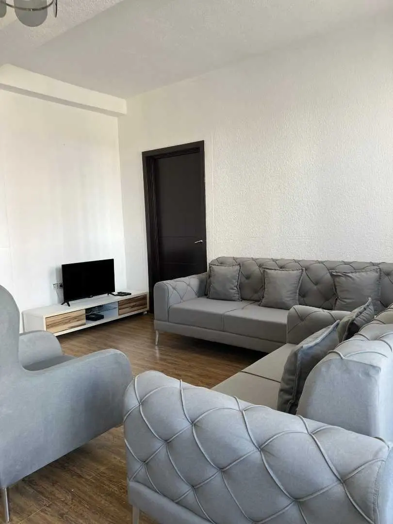 BANESË ME QIRA 2+1 NË MATIN 1 banesë/apartment në Prishtinë